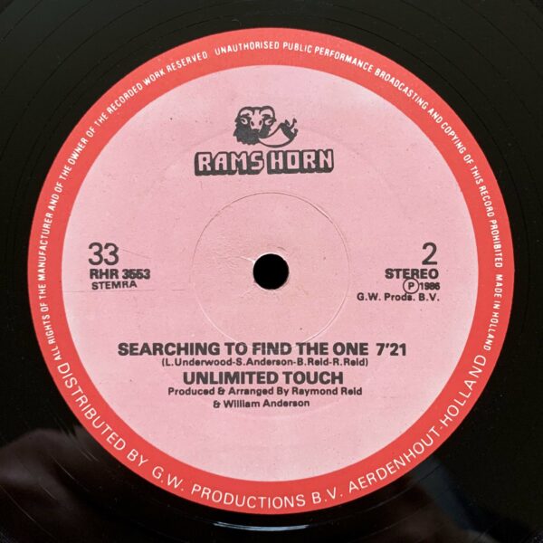 Unlimited Touch<br>I Hear Music In The Streets / Searching To Find The One – Image 2